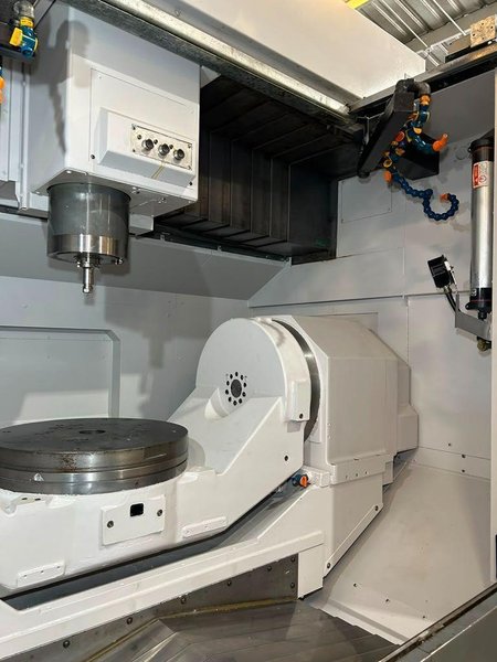 Okuma MU-500VA-L 5-Axis CNC Universal Machining Center – Milling &amp; Turning Capability