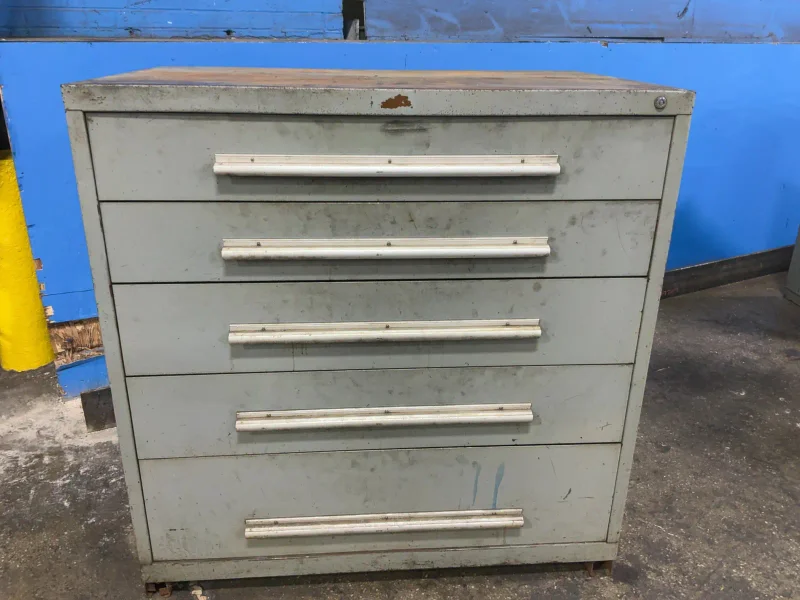 5 DRAWERS TOOL CABINET
