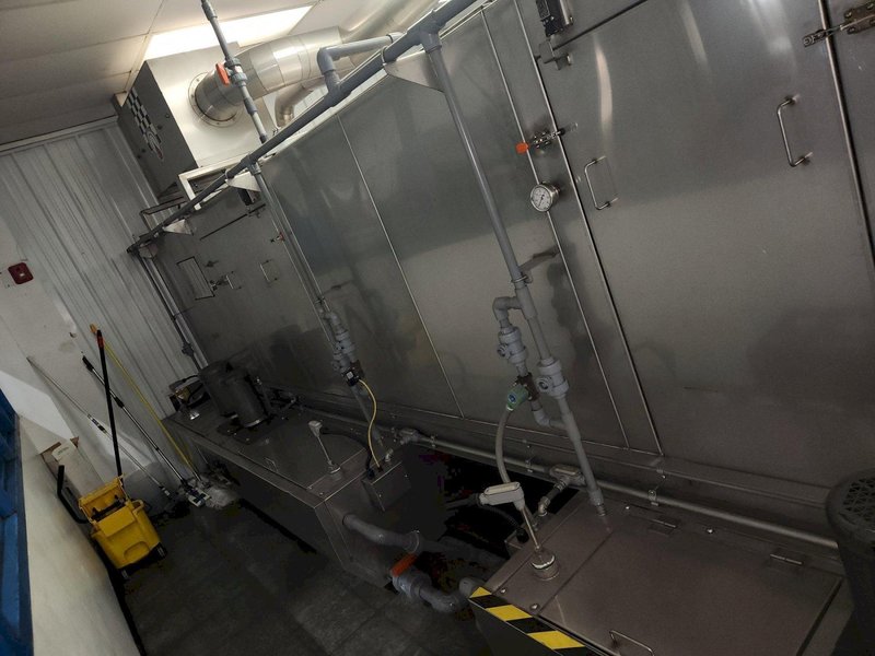 Accutherm 2-Stage Immersion Heated Wash and Rinse System, 2013 – 705 Gallon Capacity, Stainless Steel, Blow-Off Drying