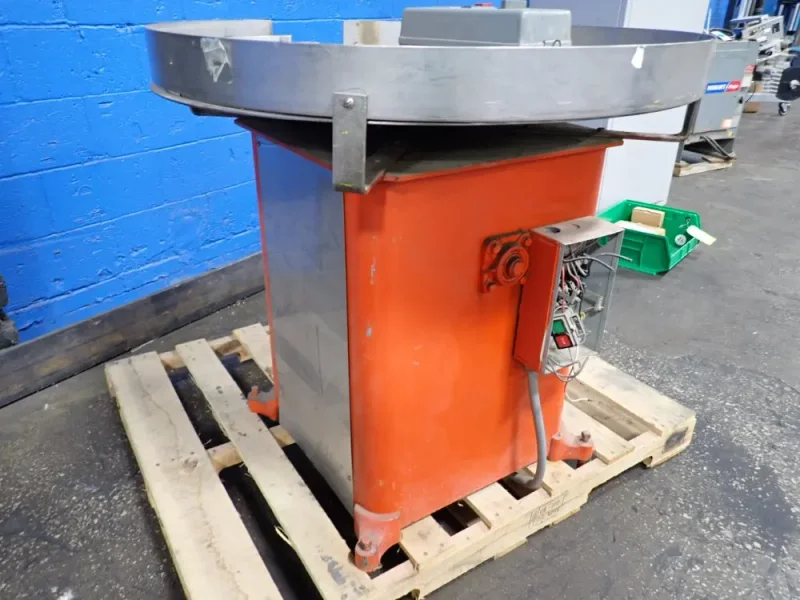 36" ACCUMULATOR