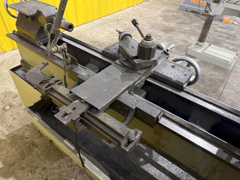 10" X 36" CINCINNATI MODEL #10-36 HYDRASHIFT ENGINE LATHE : YOBRO #25984