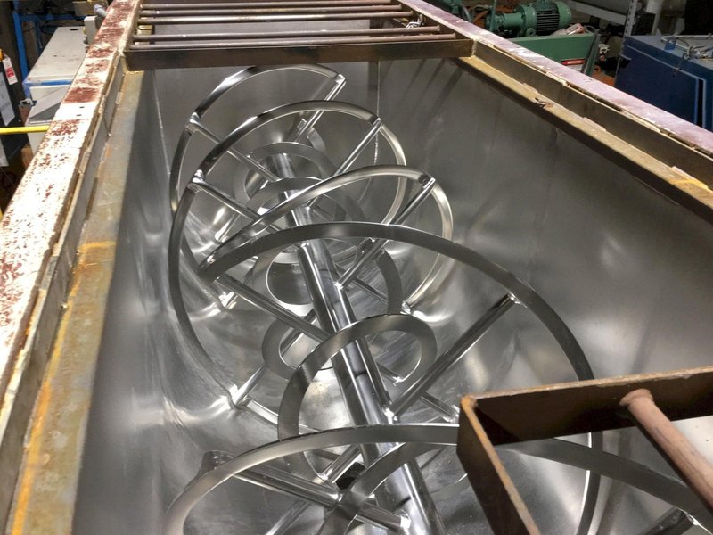 120 Cu.Ft. Ribbon Blender
