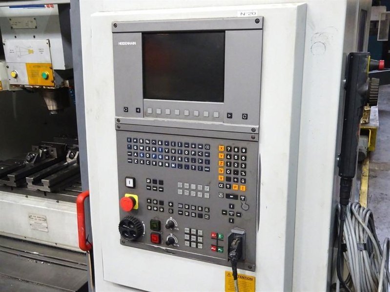 Bridgeport - VMC 1000/22 X: 1020 - Y: 510 - Z: 500 mm CNC