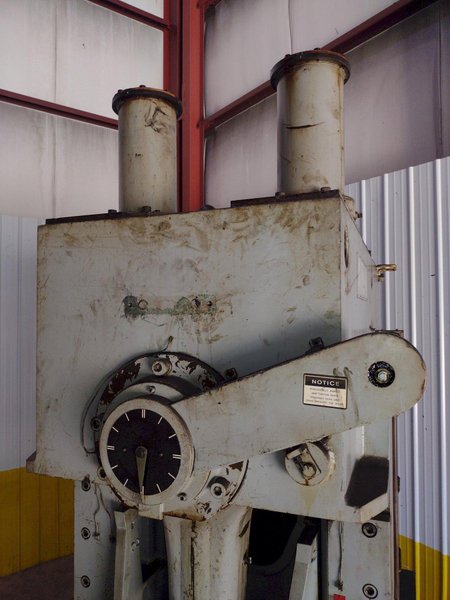 165 TON AIDA MODEL #PC-15(2) MECHANICAL CRANK GAP FRAME PRESS  7.8" STROKE : YOBRO #25990