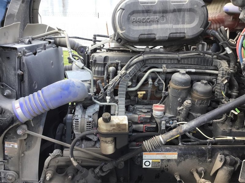 2023 Peterbilt 579 1XPBDP9X9PD854346