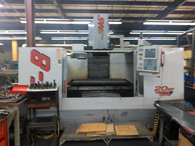 Haas VF-8 VMC, 1999- Chip Auger, Rigid Tapping, Programable Coolant Nozzle