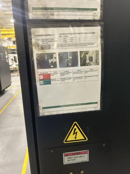 Mazak Slant Turn 50NR CNC Lathe, 2006 – 7.1″ Bore, Chip Conveyor