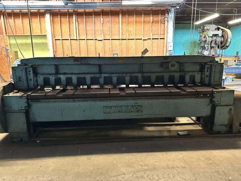 10&#039; X 10 GAUGE WYSONG MODEL #1010 POWER SQUARING SHEAR: YOBRO #23831