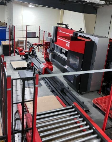 2016 Amada HG1003ARS CNC Robotic Bending Cell (#5810)