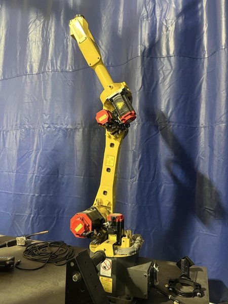 Fanuc Robot ARC Mate 0iA Robotic Welding System, 2012