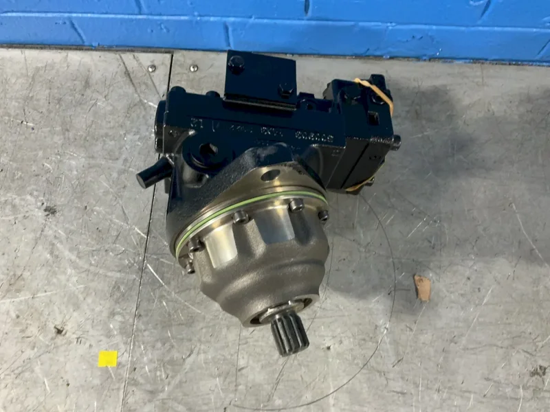 DANFOSS MOTOR TRACK DRIVE  -  51C060-1-RD1B