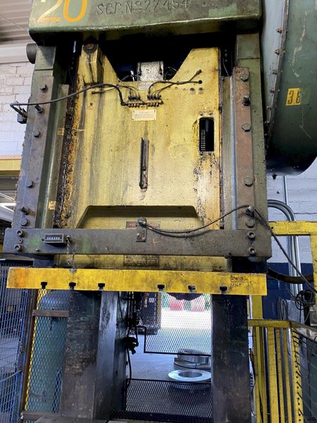400 TON VERSON 400 GAP FRAME PUNCH PRESS.STOCK #0631222
