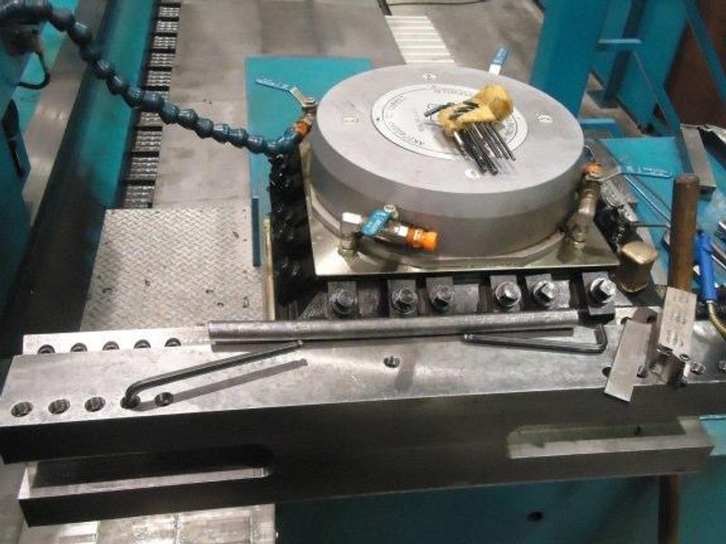 Lathes Flat Bed Manual &amp; CNC