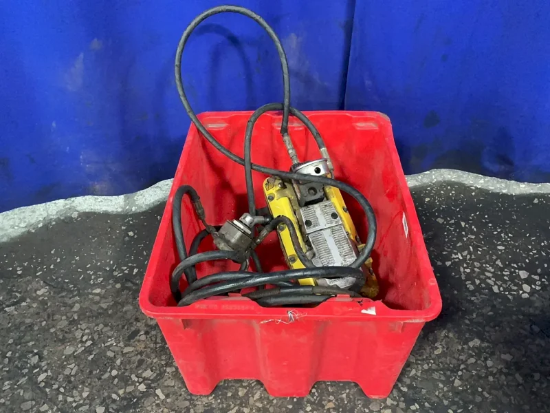 ENERPAC TURBO AIR HYDRAULIC PUMP