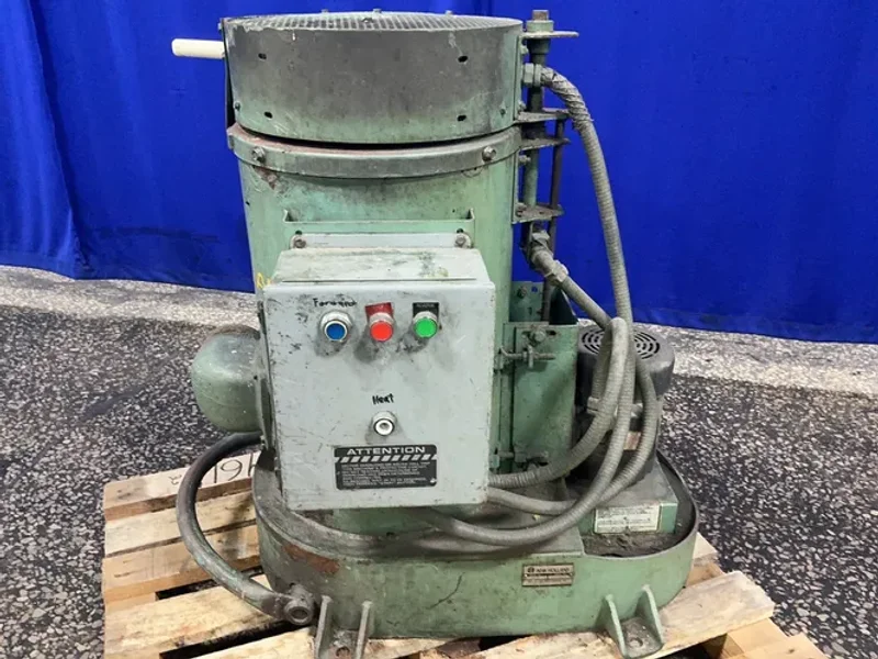 NEW HOLLAND 75 LBS CENTRIFUGAL DRYER  -  K24