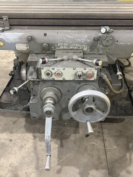 #4 CINCINNATI MILACRON MODEL #415-16 PLAIN DIAL TYPE HORIZONTAL MILL: YOBRO #24825