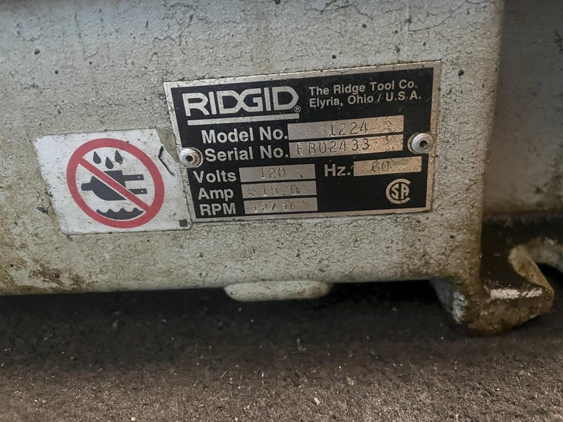 4&quot; RIDGID MODEL 124 BOLT AND PIPE THREADER:  STOCK #77026