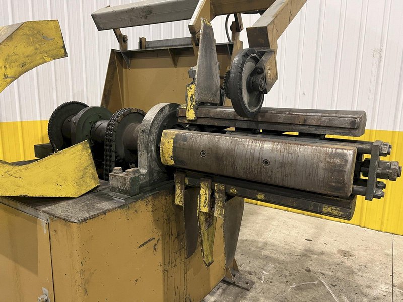 20,000 LBS X 30" ROWE MODEL #20030-DSJ MOTORIZED COIL REEL  UNCOILER: STOCK #22187
