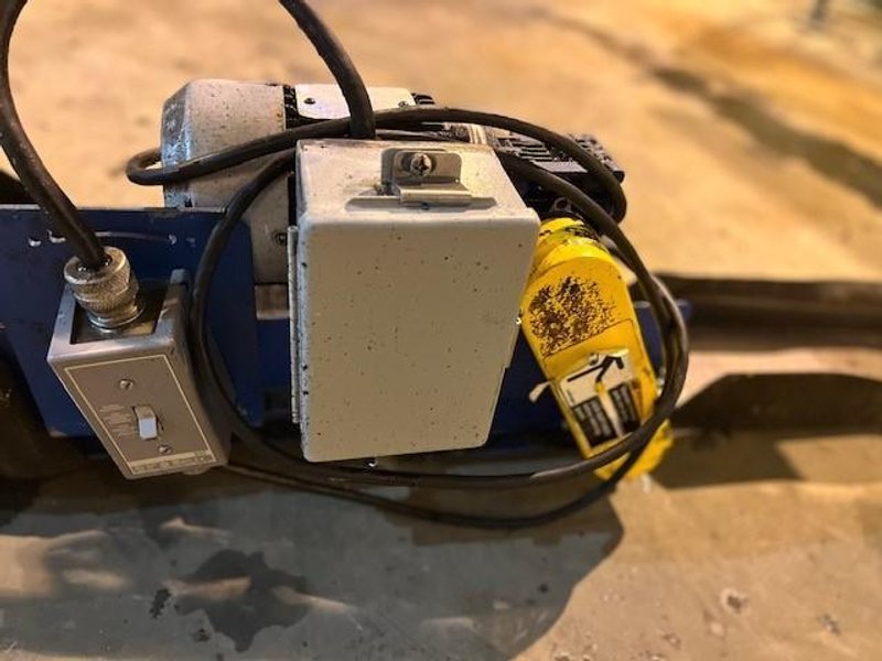 6&quot; x 93&quot; POWERED PARTS CONVEYOR STOCK# 3277