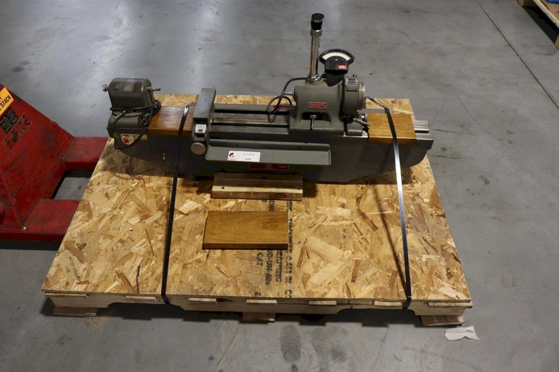 Pratt &amp; Whitney Measurement Machine, Electronic, Super-Micrometer- Auction Item