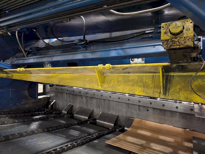 12' X 3/4" CINCINNATI 6S12 HYDRAULIC SQUARING SHEAR. STOCK #0873426