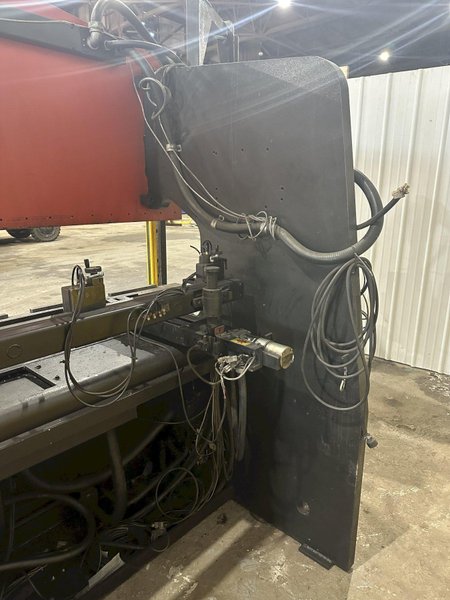 100 TON x 10' AMADA MODEL #RG-100 HYDRAULIC PRESS BRAKE NC9-EXII CONTROL, 1994: STOCK #19752