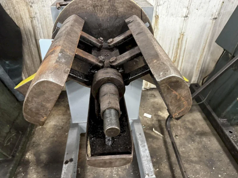 2,500 LB X 18&quot; AMERICAN MODEL 60 UNCOILER: YOBRO #23929