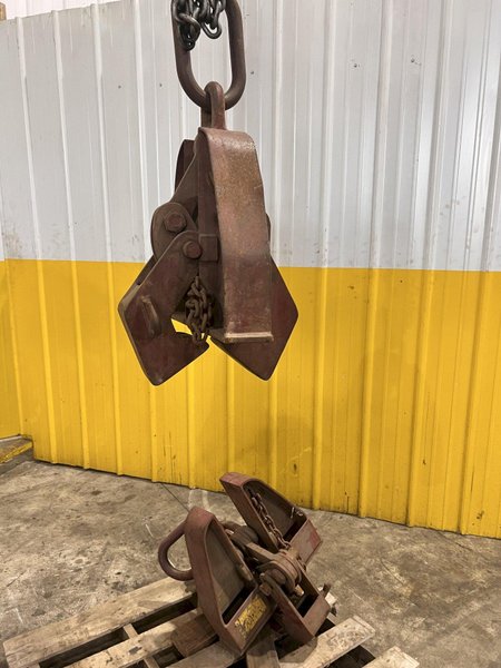 (2) 15 TON CLAMP-CO GIRDER WIDE FLANGE BEAM LIFTING CLAMPS: STOCK #22981