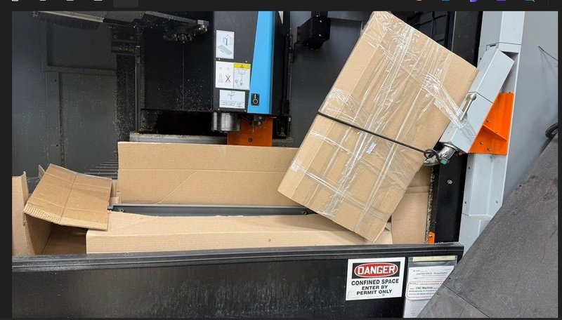 Hurco VMX-64i VMC, 2017 – CTS, Chip Conveyor, Renishaw Tool &amp; Part Probing, Rigid Tapping, Ultimotion