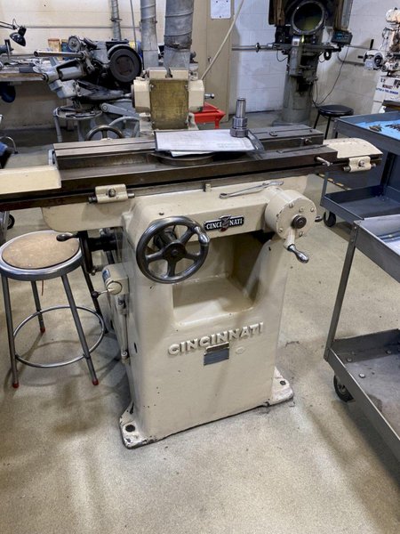 CINCINNATI TOOL &amp; CUTTER GRINDER. STOCK #0417423.