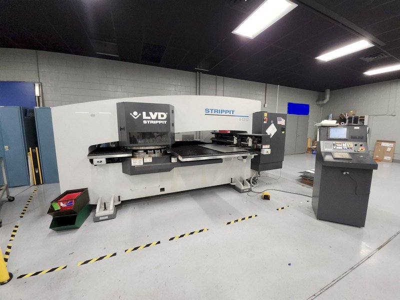 LVD Strippit S-1212 CNC Turret Punch, 20 Tons, 31 Station Turret - Thick, Auto Indexing, Brush Table, Fanuc 180i-P,  (Test Lab), New 2007