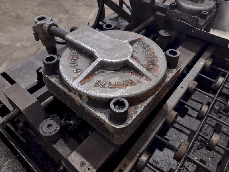 36" X 12" X .090" DALLAS MODEL #D400 AIR FEEDER: YOBRO #24890