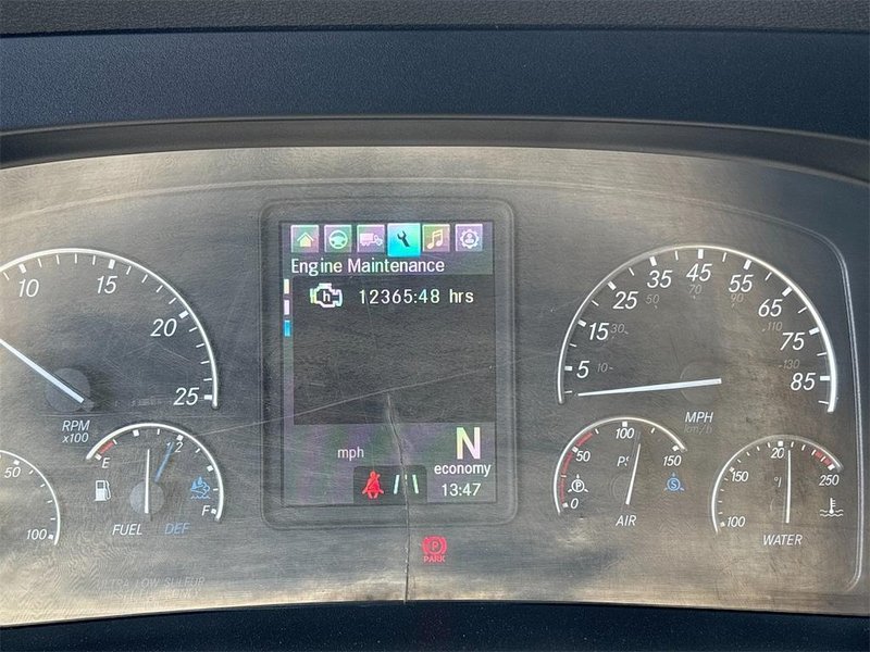 2020 Freightliner Cascadia 126 3AKJHHDR2LSKC0465