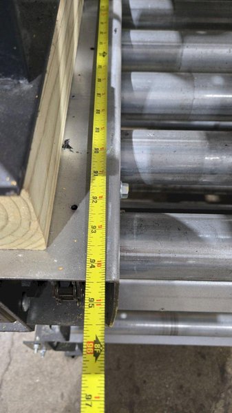 INDUSTRIAL KINETICS 8ft Chain Driven Roller Conveyor, 4ft Width, 20″ Height USED