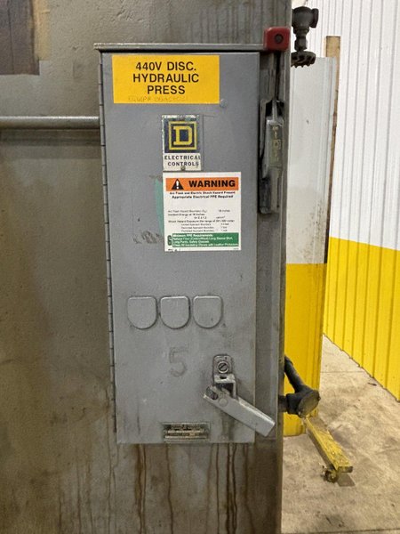 75 TON WILLIAMS &amp; WHITE HYDRAULIC GAP FRAME PRESS 16" STROKE: STOCK #23566