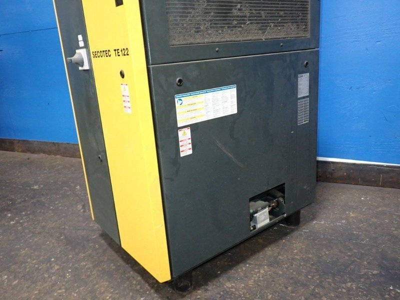 KAESER REFRIGERATED DRYER  -  TE122