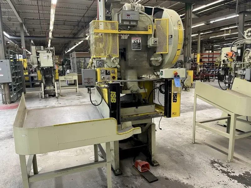 FEDERAL 32 TON OBI PRESS, S/N 32-425, STOCK# 14275J