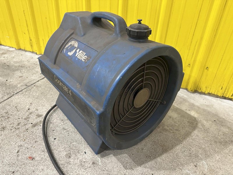 MILLER COOLMATE 4 WELDER COOLANT SYSTEM: STOCK 22452