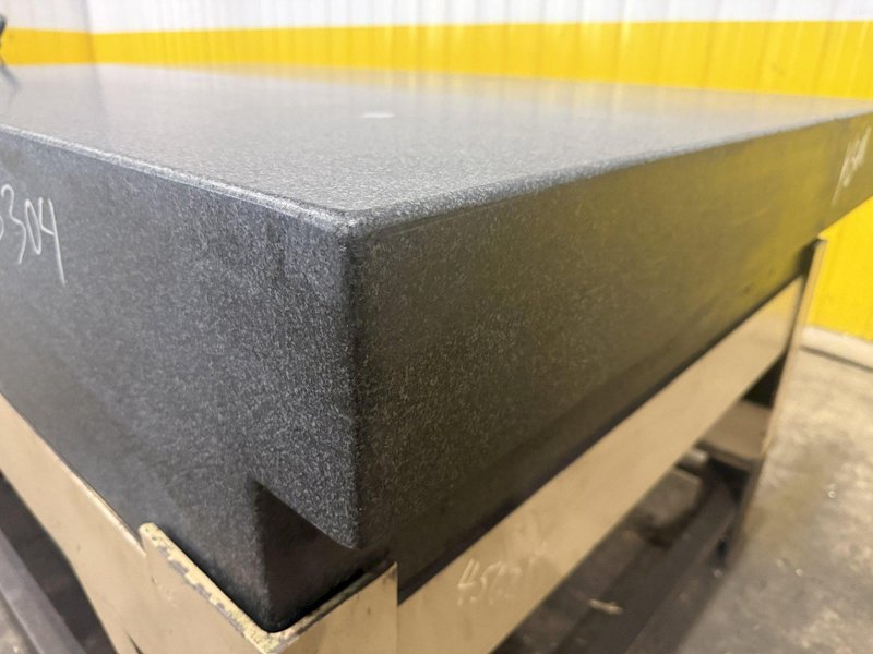 72" X 48" FEDERAL GRANITE TABLE: YOBRO #25304