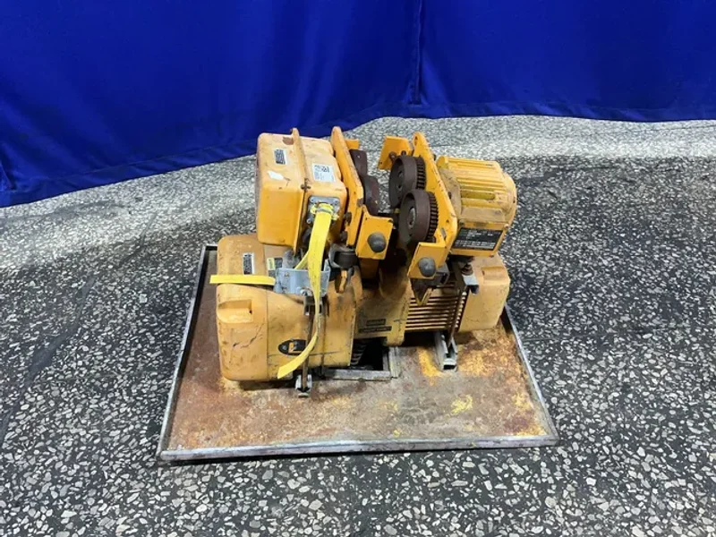 HARRINGTON 2 TONS HOIST