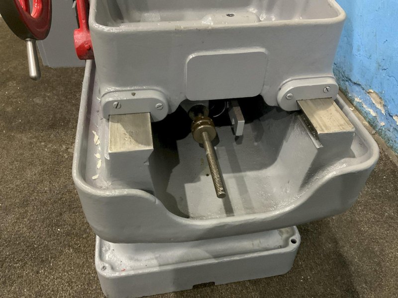 2" LANDIS MODEL #2L PIPE &amp; BOLT THREADER: STOCK #80767