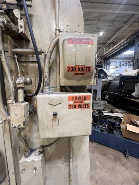 35 TON DI-ACRO MODEL 14-72 HYDRA-MECHANICAL POWER PRESS BRAKE