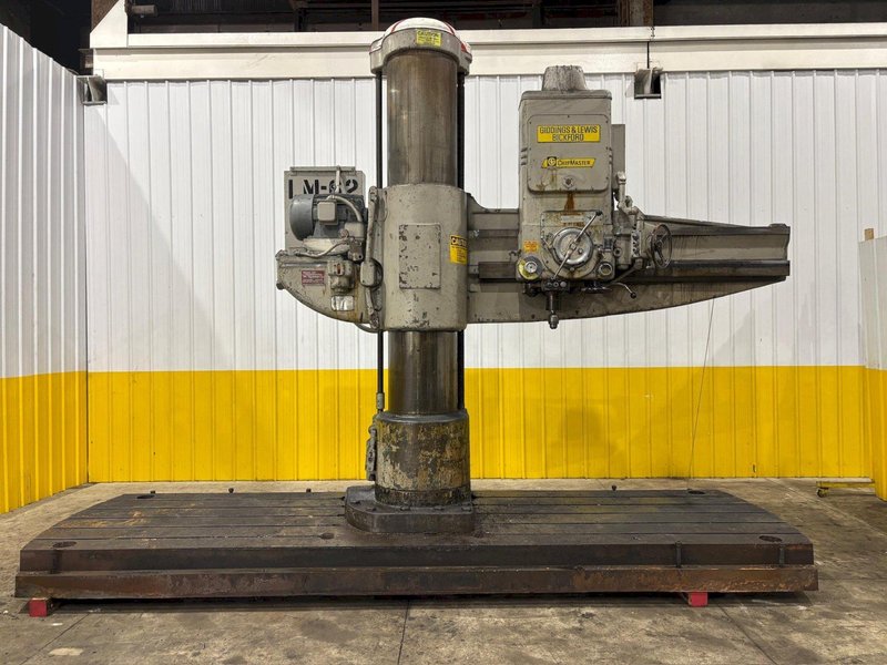 8&#039; ARM x 19&quot; GIDDINGS &amp; LEWIS MODEL #956-CHIPMASTER RADIAL ARM DRILL ON 360° T-SLOTTED BASE: STOCK #23546