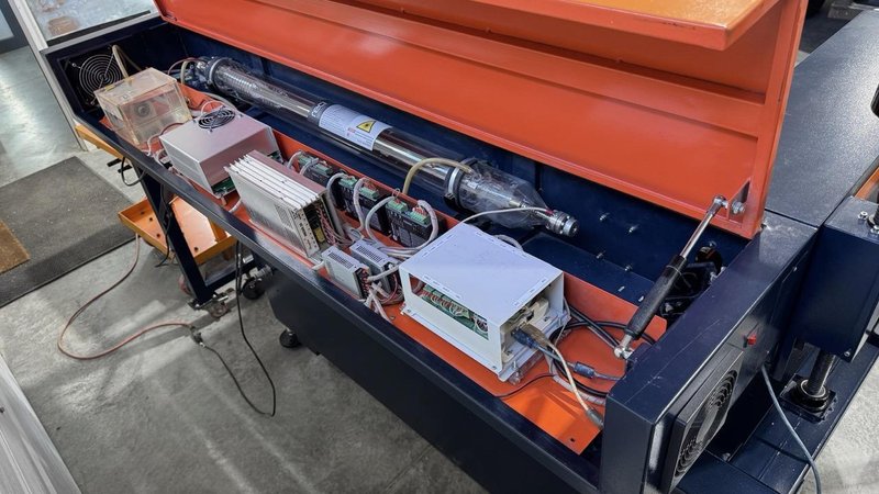 80 Watt AP Lazer 4024 CO2 Laser Engraver, 2010 – 40″ x 24″ Bed, Updated Controller