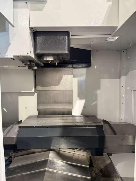 Mazak VCN 410A CNC Vertical Machining Center – Mill