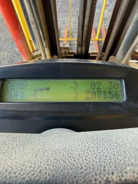 Hyster H70FT 7,000 lb LPG Cushion/Pneumatic Forklift, 2020 – Triple Mast, Side Shift (2)