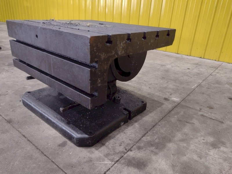 28&quot; X 32&quot; X 22&quot; CARLTON T-SLOTTED UNIVERSAL ADJUSTABLE DRILL BOX TABLE: YOBRO #23822