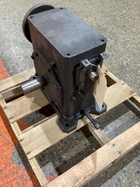 FALK 600WOCM1A 5:1 OMNIBOX WORM REDUCER 41.1HP USED