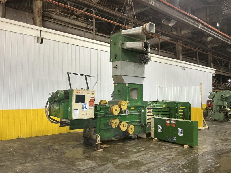 36" X 29" X 30 HP BALEMASTER MODEL #4030G-8 AUTO TIE HORIZONTAL BALER 2007: YOBRO #25000