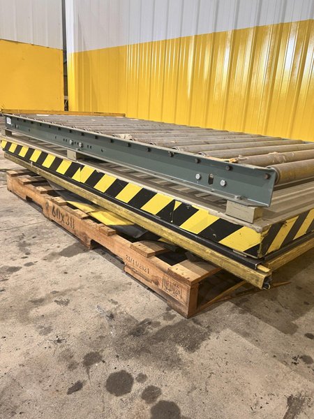 4,000 LB X 72" X 36" SOUTHWORTH MODEL #LS4-36 HYDRALUIC LIFT TABLE WITH ROLLER TOP: STOCK #20906